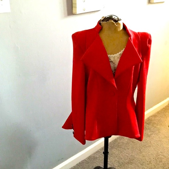 Two piece that can be sold separately - Picture 2 of 8